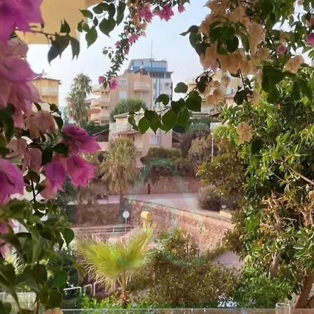 Mit Garten, 500 M Zum Strand, In Der Naehe Der Stadt וילה *